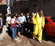 Macri supervis un operativo contra el dengue en la Villa 1-11-14