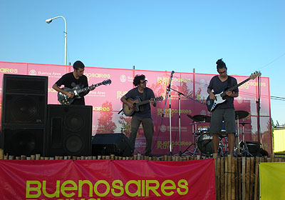 La Unidad de Coordinacin de Polticas de Juventud realiz el ciclo de recitales gratuitos denominado Bandas x Barrios en Buenos Aires Playa. Foto: GCBA.
