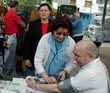 Vacunacin de adultos mayores en Estaciones Salufables