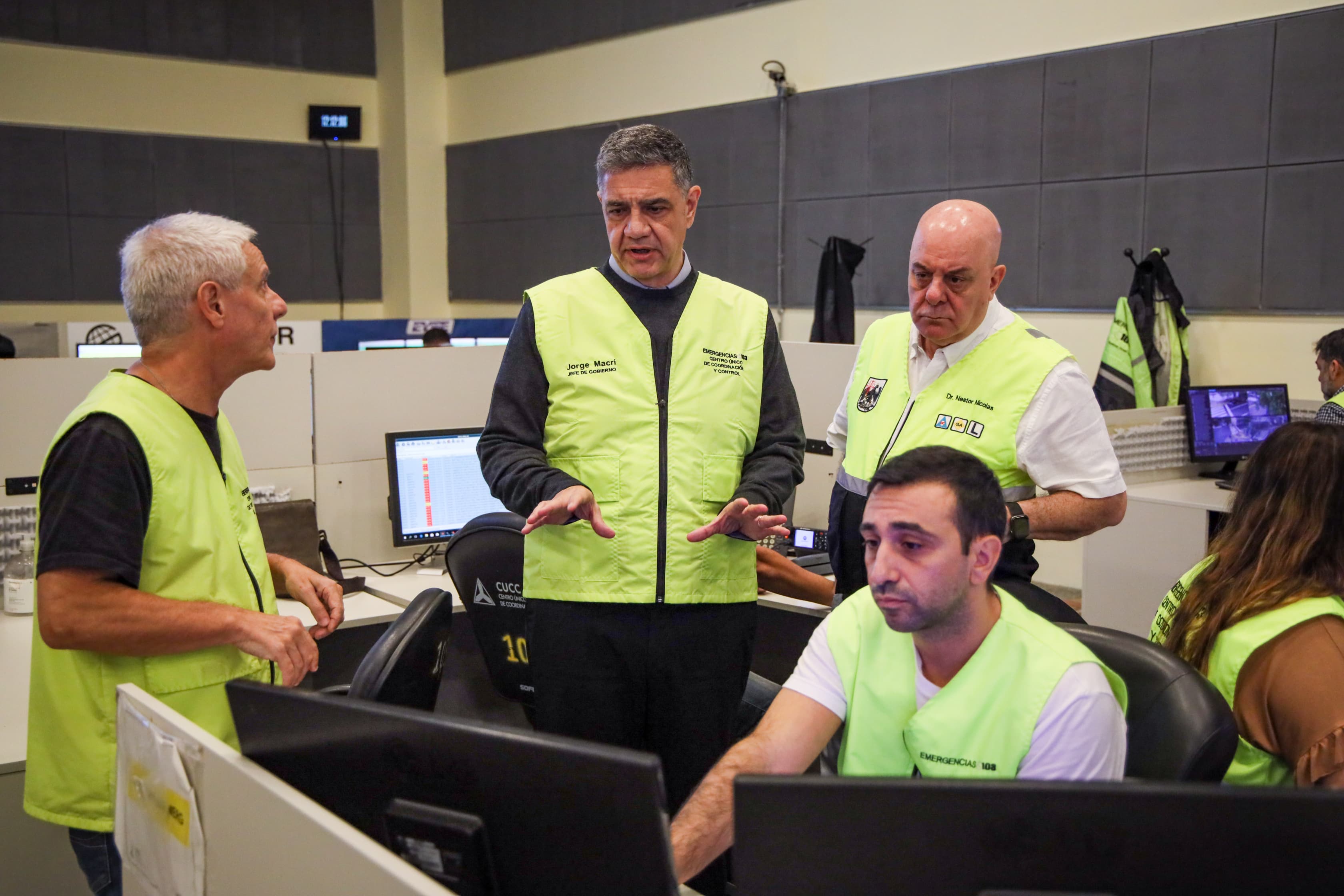 Jorge Macri monitorea los trabajos por la tormenta: “Tenemos a 800 personas trabajando en la calle para poder responder rápido”
