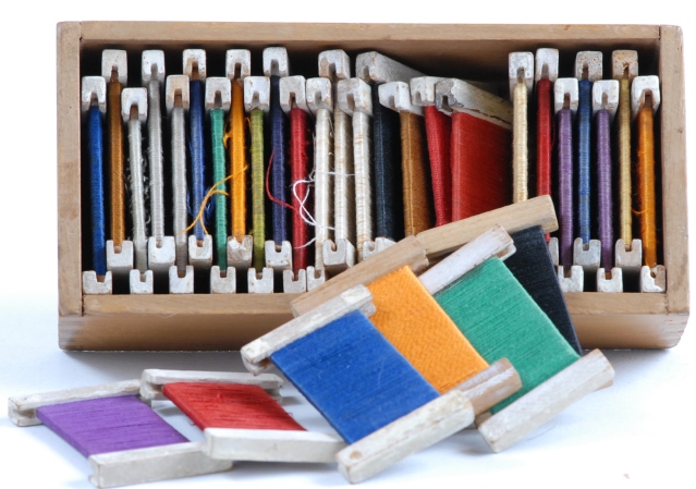 Material Montessori. Gradación del color