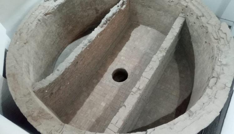 Una cisterna antigua. La que esta en Moreno 550