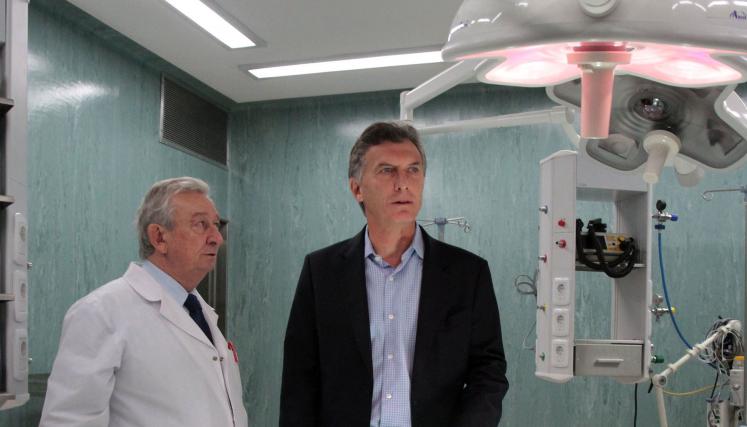 El jefe de Gobierno de la Ciudad de Buenos Aires, Mauricio Macri, estuvo presente hoy en el acto en que fue presentada la remodelación de la Planta Quirúrgica del Hospital Fernández. Foto: Prensa GCBA
