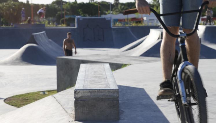 Deportes urbanos en el Parque Costanera Norte
