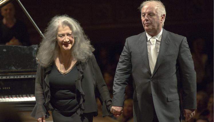 Bareinboim, Argerich y la Orquesta West Eastern Divan, juntos en el Teatro Colón. Foto del archivo del Teatro Colón/GCBA.