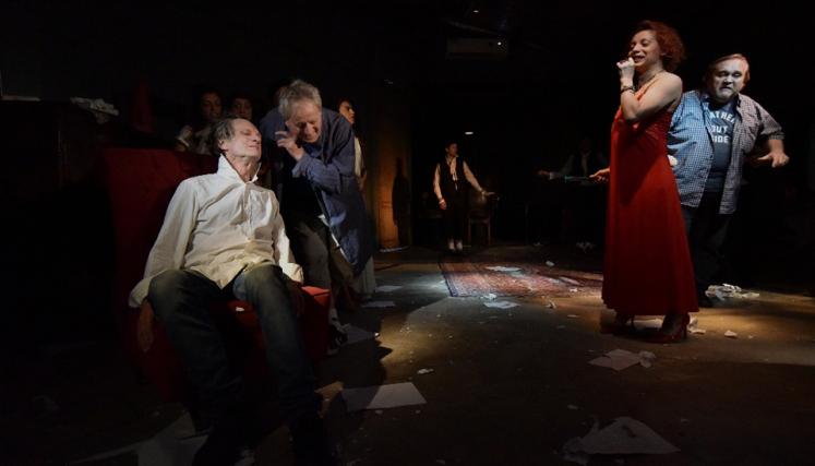 La farsa de los ausentes. Foto de Gustavo Gavotti/Complejo Teatral de Buenos Aires.
