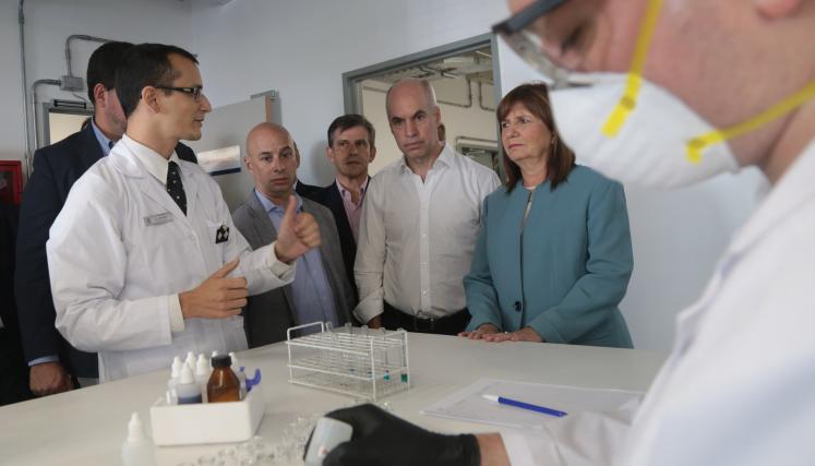 Rodríguez Larreta y Bullrich inauguraron el nuevo laboratorio de la Policía Científica Federal