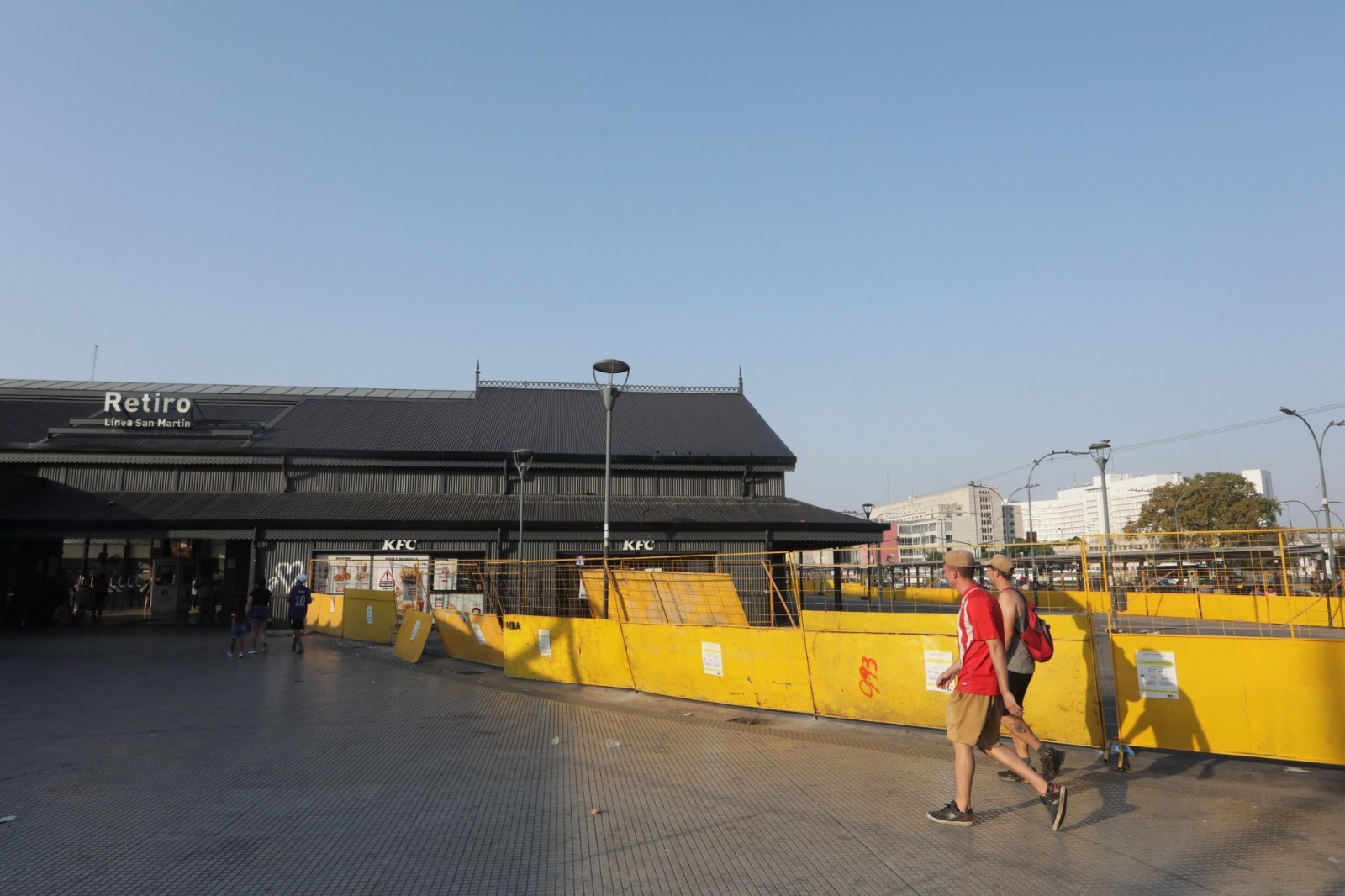 Obras en las estaciones de Retiro: cómo son los desvíos peatonales, de tránsito y el traslado de paradas de colectivos 