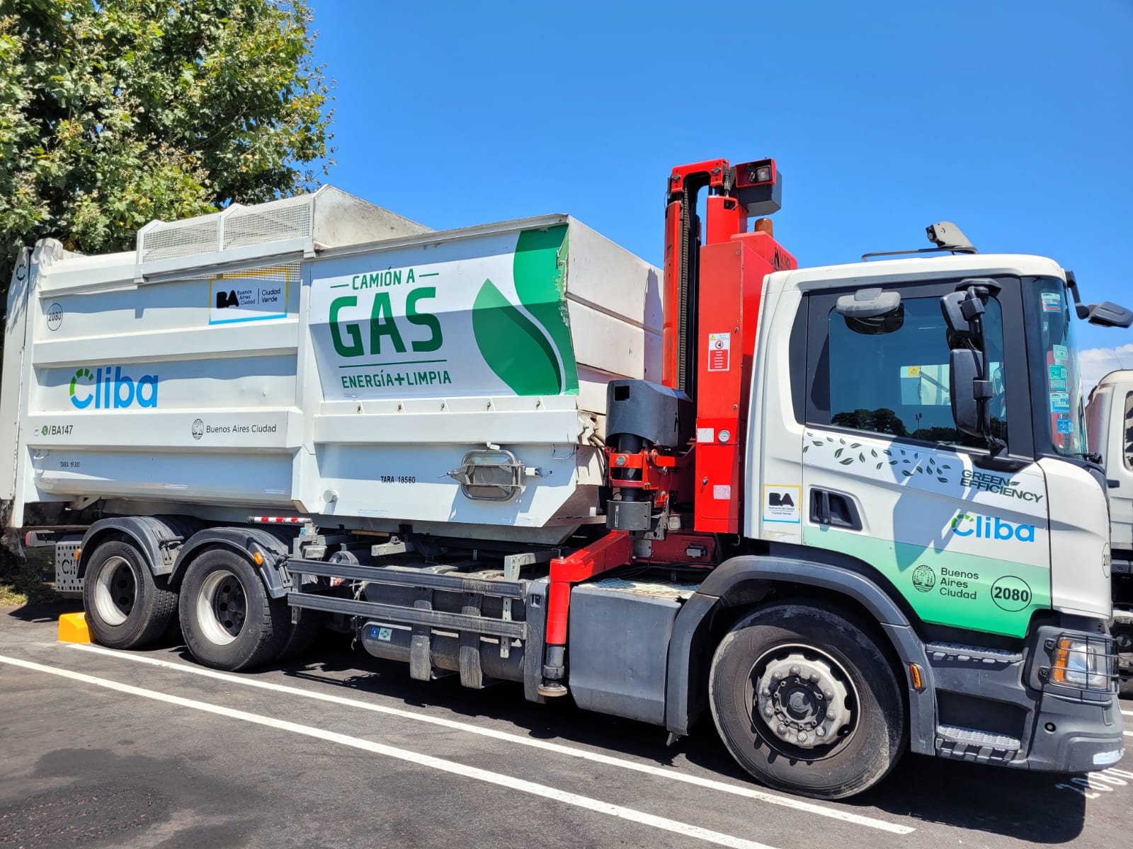 Reducción de emisiones en la Ciudad: evaluación de un camión recolector de residuos impulsado a GNC