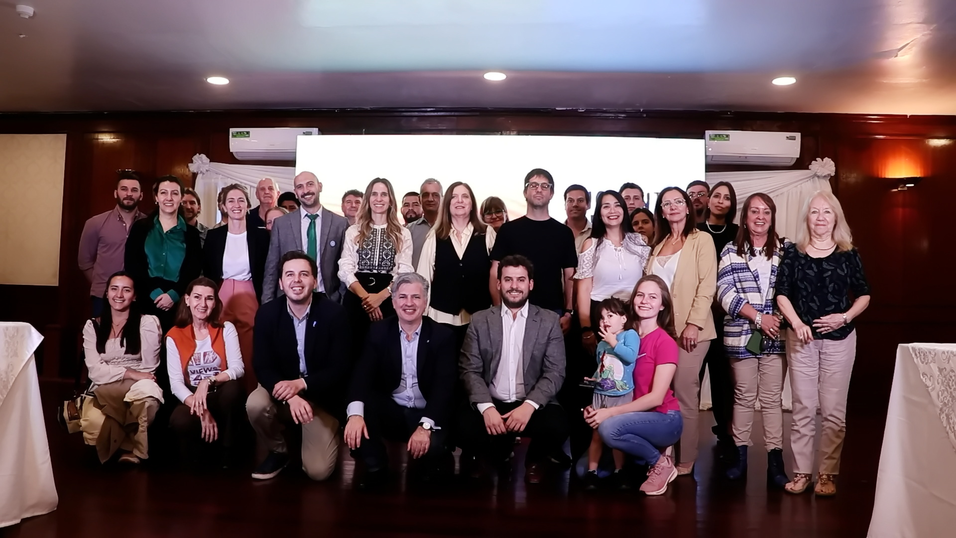 Productores y referentes misioneros participaron de un encuentro regional con autoridades de la ciudad de Buenos Aires