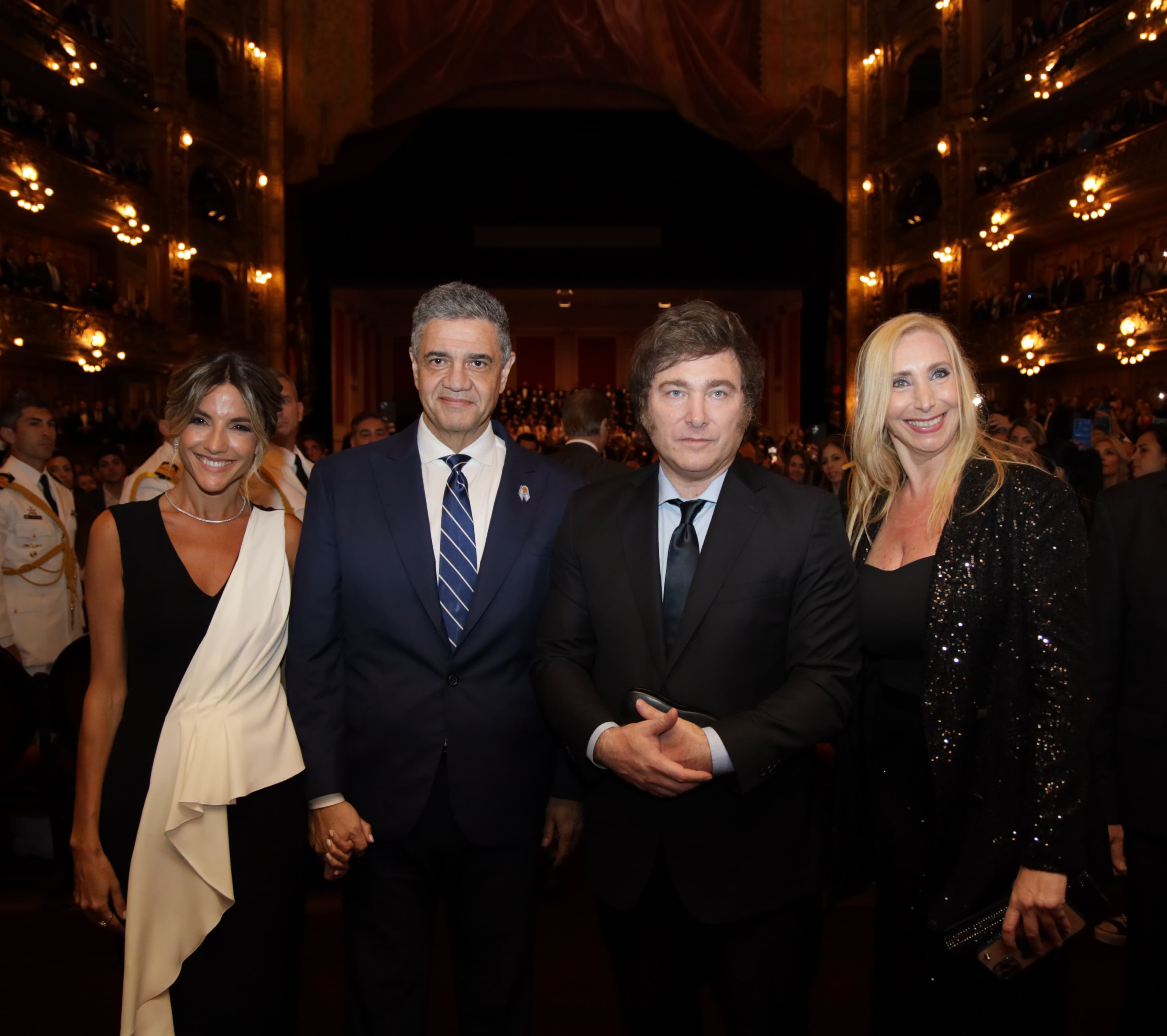 Jorge Macri recibió al presidente Javier Milei en el Teatro Colón