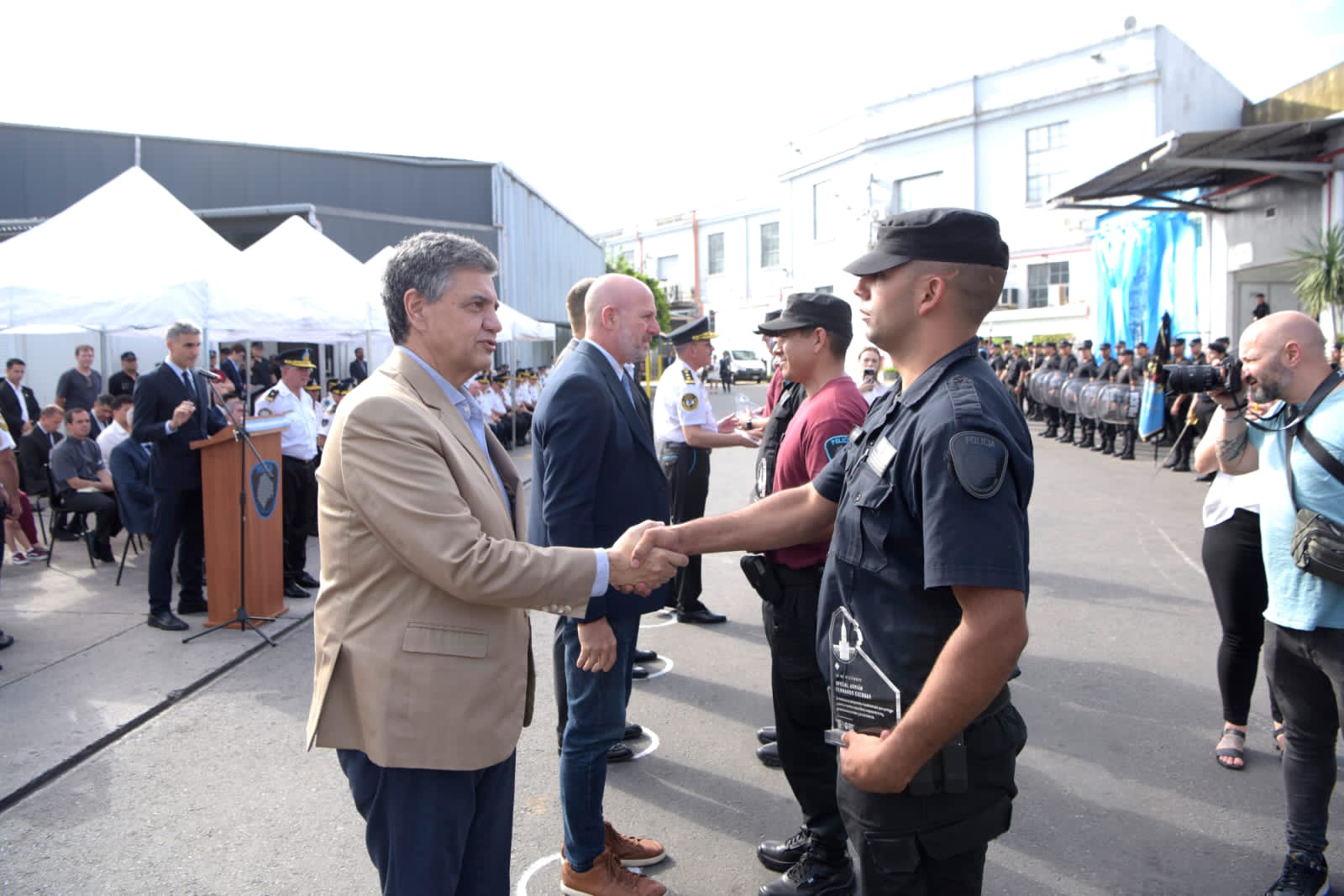 Jorge Macri reconoció a policías de la Ciudad: “Estoy orgulloso de ustedes y nuestro compromiso es ayudarlos a que esta institución sea cada vez más fuerte”