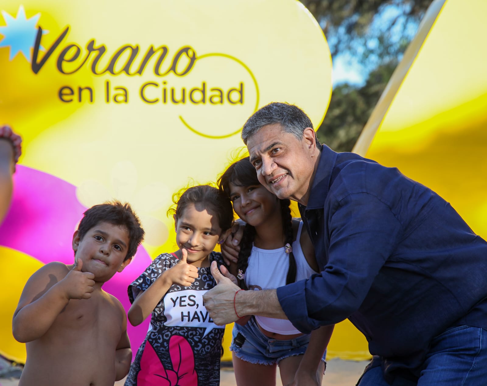 Jorge Macri compartió una jornada de actividades recreativas con vecinos como parte del programa "Verano en la Ciudad"