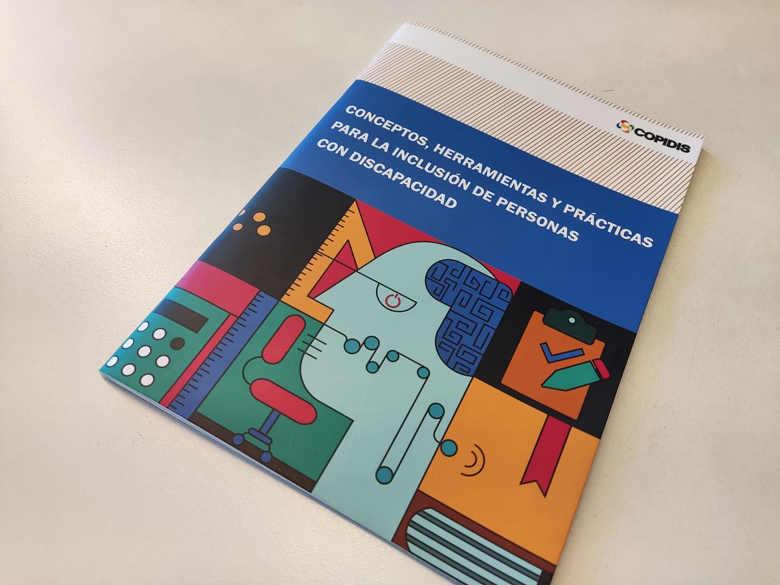 Foto portada libro impreso