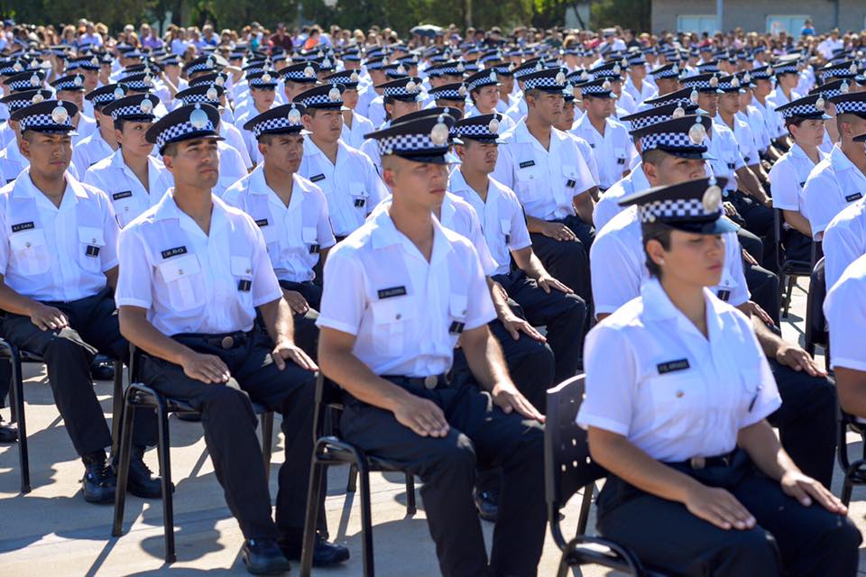 La Policía Metropolitana incorporó 632 nuevos oficiales