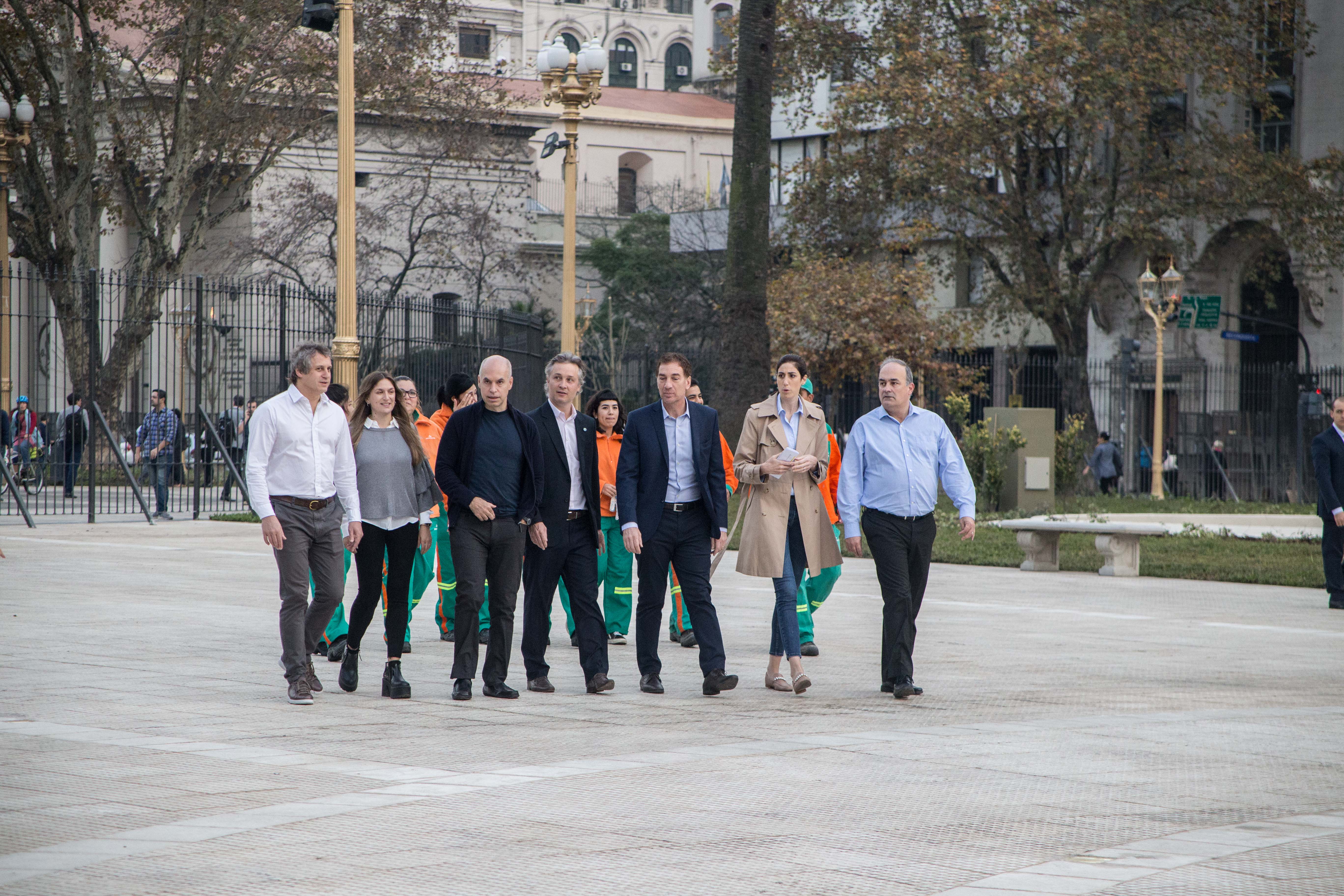 Rodríguez Larreta, junto a Felipe Miguel, inauguró la renovada Plaza de Mayo