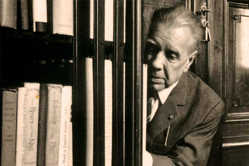 ¿Sabías que Borges trabajó en la Biblioteca Miguel Cané?