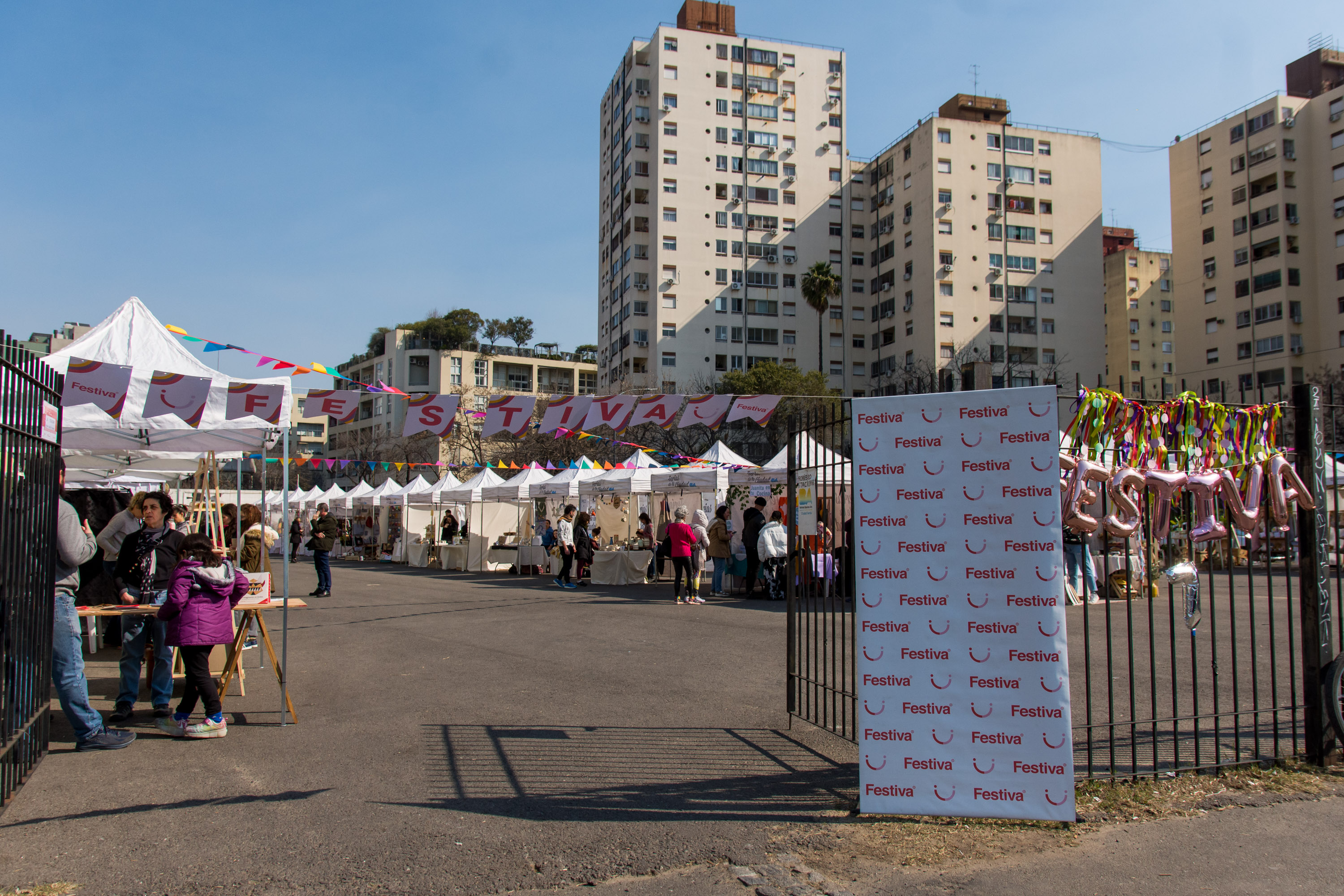 Vuelve la Feria Festiva al Playón del Mercado de Pulgas