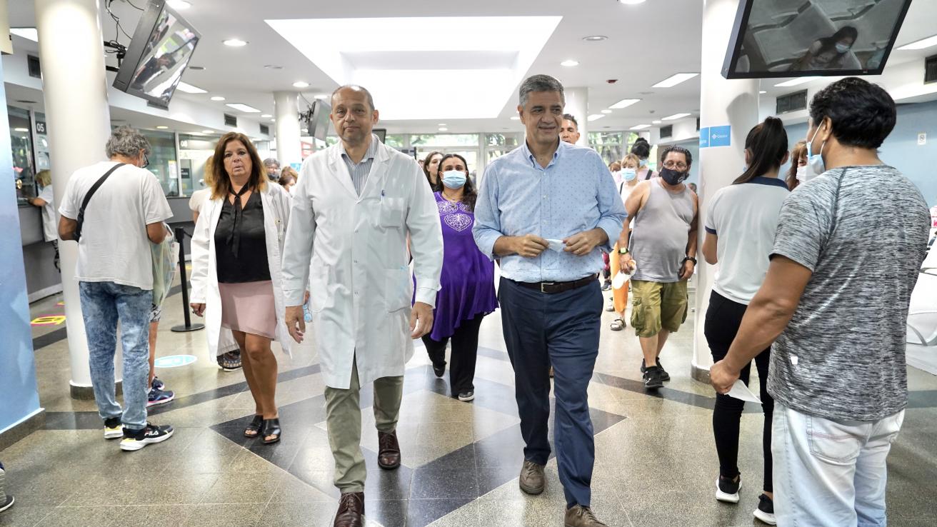 Jorge Macri visita nueva guardia Hospital Vélez Sarsfield