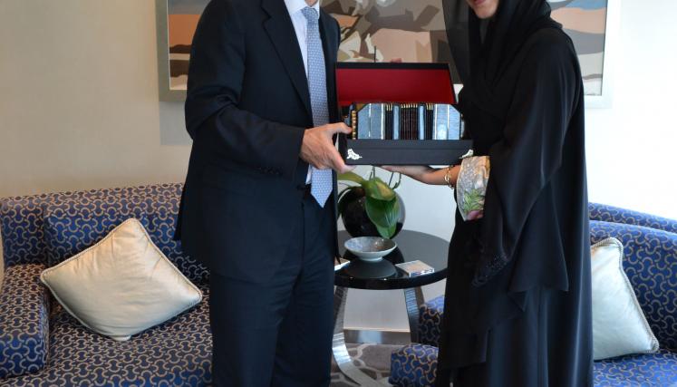 Dubai, Emiratos Arabes Unidos. Julio 5 de 2012.  El jefe de Gobierno de la ciudad de Buenos Aires, Mauricio Macri, se reunió hoy en Dubai con la ministra de Estado, Reem Al Hashimy, en el marco de una visita oficial a los Emiratos Arabes Unidos. 