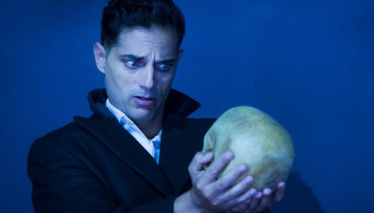 Hamlet. Foto de Carlos Furman/Complejo Teatral de Buenos Aires